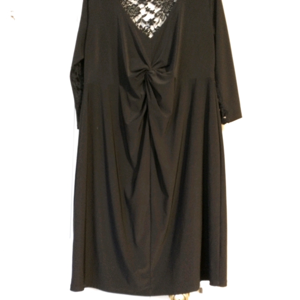Motherhood Maternity Dress